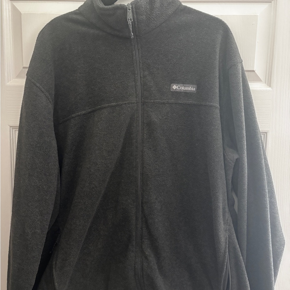 Columbia Men's Dark Gray Zip-Up Sweater